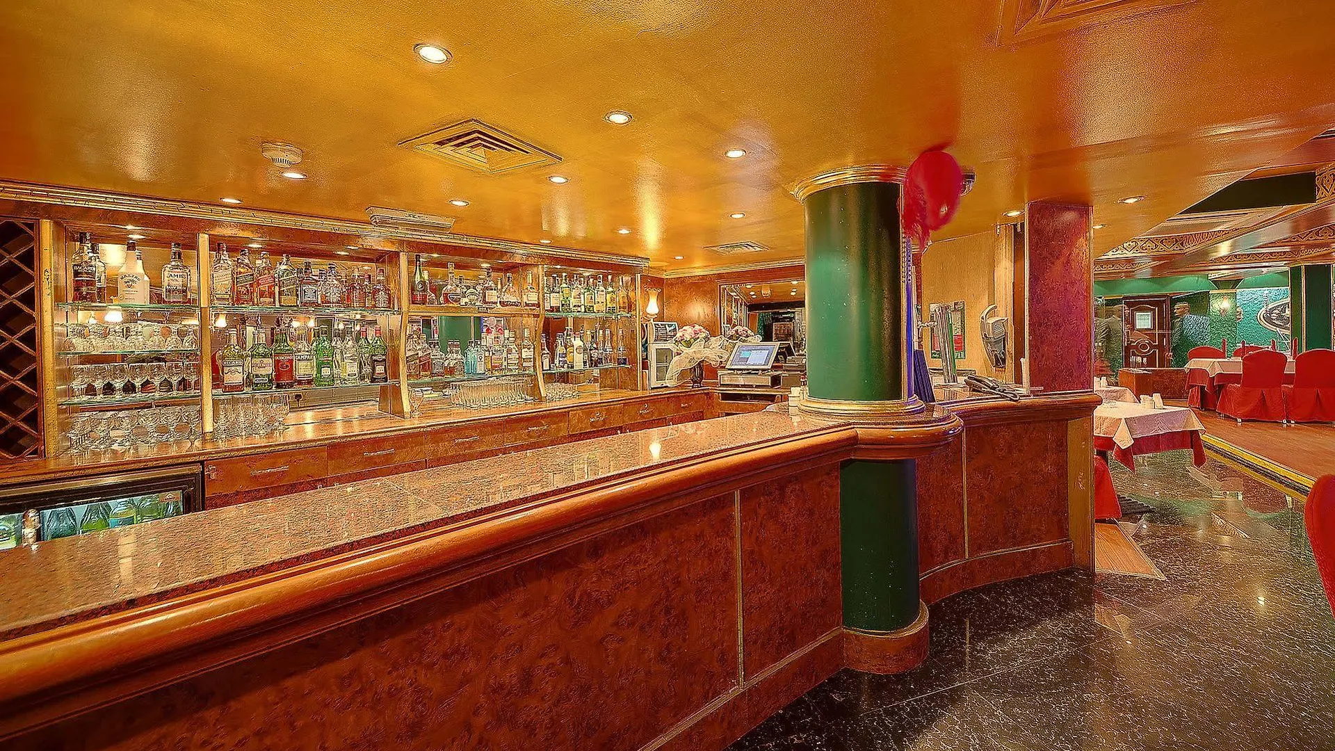 Ascot Hotel Dubái